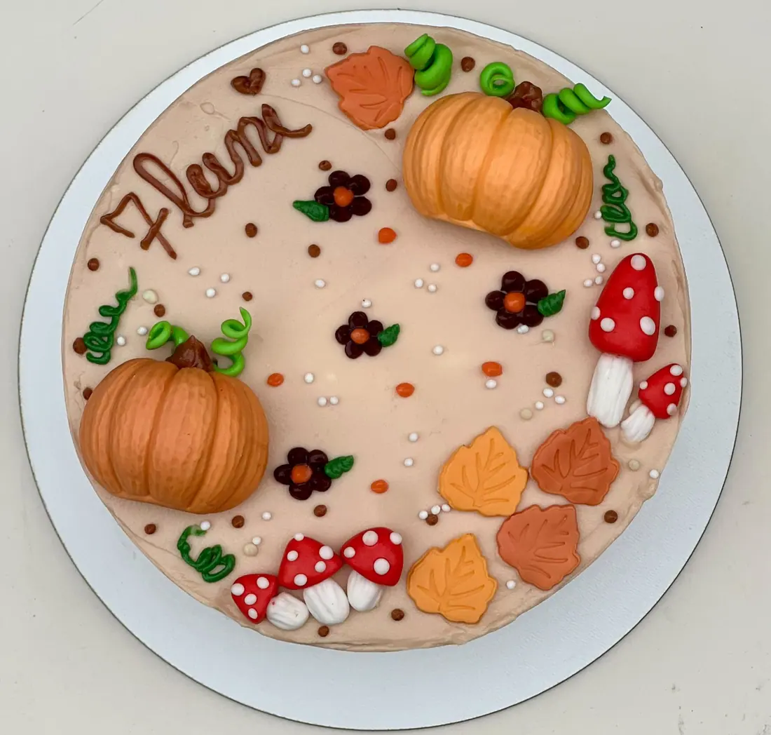 Tort de toamnă pentru 7 luni